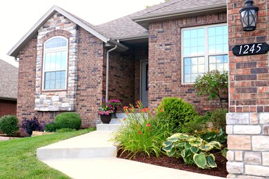 1245 S Rosemoor Dr, Nixa, MO 65714 - photo 2