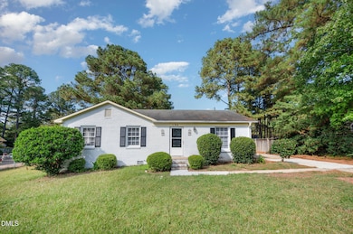 104 Deblyn Ct, Durham, NC 27713 - photo 2