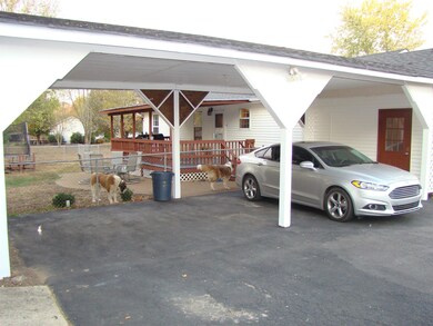 334 Cessna Ln, Shelbyville, TN 37160 - photo 5