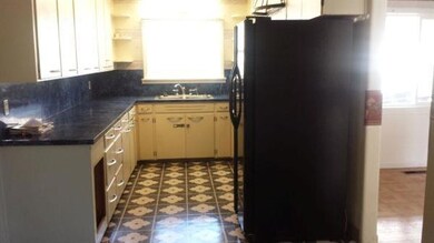 2310 Union St, Klamath Falls, OR 97601 - photo 5