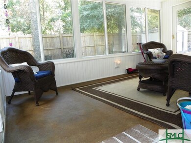 142 Crossing heated/cooled sunroom
