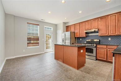 19908 Lamp Lighters Way, Cornelius, NC 28031 - photo 4