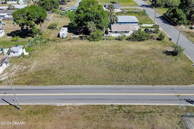 517 S Wilson Ave, Cocoa, FL 32922 - photo 2