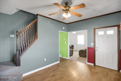 29 Brown Ave, Milton, PA 17847 - photo 5