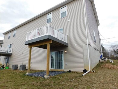 512 Penn St unit 1, Bath, PA 18014 - photo 2