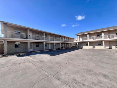 216 E Cherry Ln unit 12, Laredo, TX 78041 - photo 2