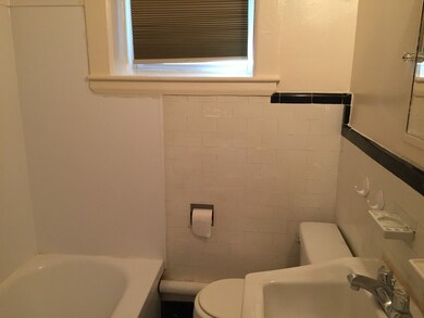 40 Butler Rd unit 18, Quincy, MA 02169 - photo 3