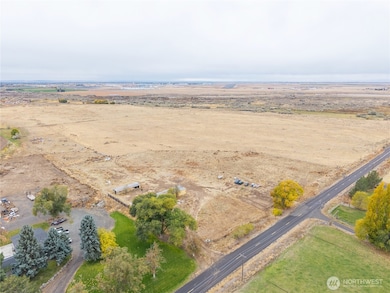 10697 Rd 10 Rd NE, Moses Lake, WA 98837 - photo 5