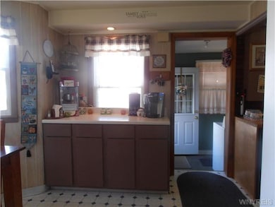 177 Oelkers St, North Tonawanda, NY 14120 - photo 7