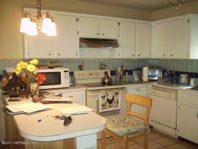 8871 Sandusky Ave S, Jacksonville, FL 32216 - photo 6