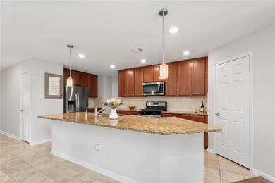 Gorgeous kitchen with granite countertops & update