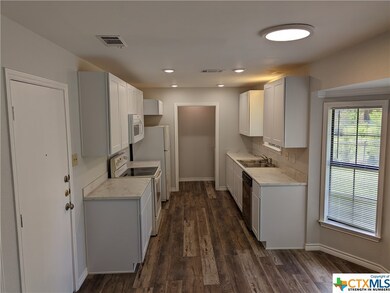 1105 Timmons Dr, Copperas Cove, TX 76522 - photo 4