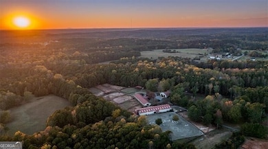 3055A Spring Hill Dr, Monroe, GA 30656 - photo 2