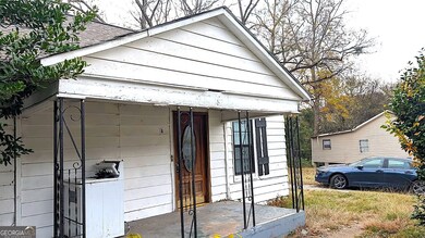 182 James St, Forsyth, GA 31029 - photo 2