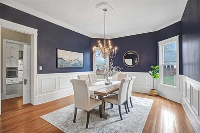 Large dinning room for family, friends and social 