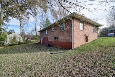 250 E 16th St, Cookeville, TN 38501 - photo 4