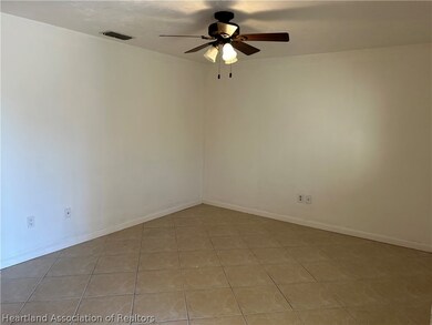 39 Glory Dr, Lake Placid, FL 33852 - photo 2