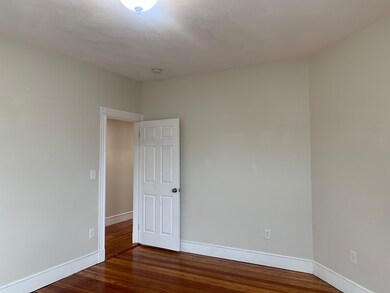 69 Newton St unit 3R, Somerville, MA 02143 - photo 7