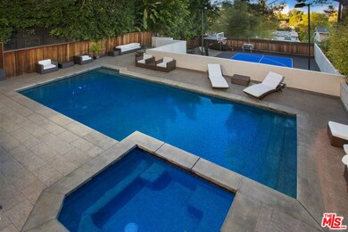 14835 Valley Vista Blvd, Sherman Oaks, CA 91403 - photo 4