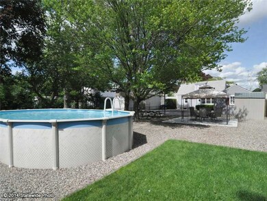 Swimming Pool/Hot Tub/Sauna.