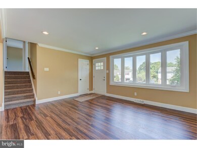 336 Erie Dr, Lansdale, PA 19446 - photo 4