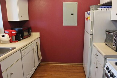 Kitchen (1024x683)