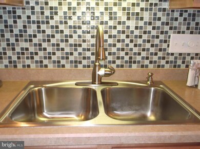 81 Duncan St, Lancaster, PA 17602 - photo 4