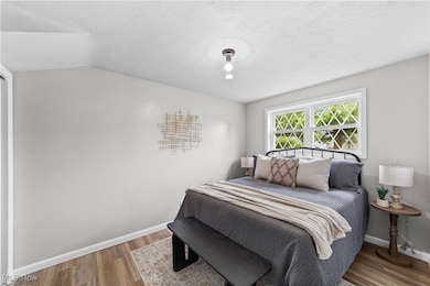 7686 Pinehurst Dr, Mentor On the Lake, OH 44060 - photo 5