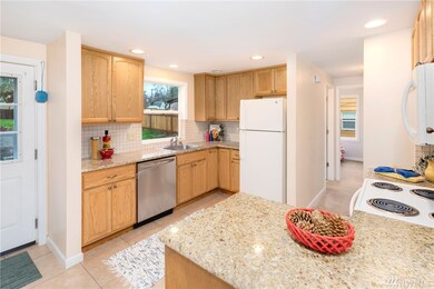 13849 37th Ave S, Tukwila, WA 98168 - photo 6