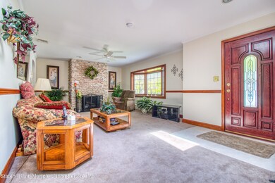 44 E Cheshire Place, Staten Island, NY 10301 - photo 4