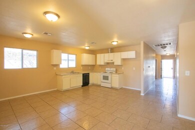 2033 N 17th Place, Phoenix, AZ 85006 - photo 5