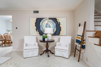 5105 Dian Wood Dr E, Jacksonville, FL 32210 - photo 2