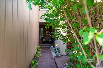 4022 Lunar Dr unit A4, Anchorage, AK 99504 - photo 3