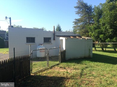 4419 Sycamore Grove Rd, Chambersburg, PA 17202 - photo 3