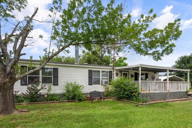 1251 County Road 2020, Corsicana, TX 75110 - photo 2