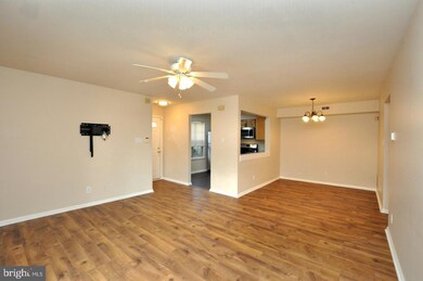 4405A Fenwick Ln unit 4405A, Mount Laurel, NJ 08054 - photo 5