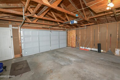 1438 S 16th St, Grand Forks, ND 58201 - photo 6