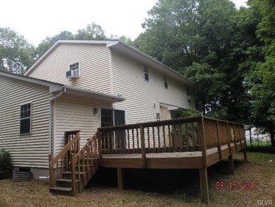 206 Warner Dr, Chestnuthill Township, PA 18353 - photo 2