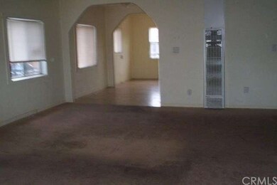 LIVING ROOM FROM FRONT DOOR