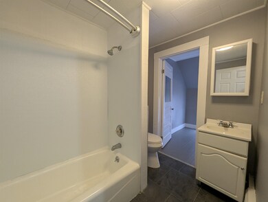 31 Chestnut St unit E, Claremont, NH 03743 - photo 6