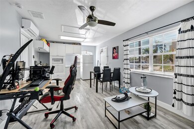 205 Coconut Palm Way, Davenport, FL 33897 - photo 4