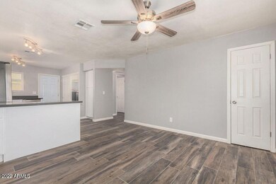 3 N Naco Way unit 2, Chandler, AZ 85225 - photo 5