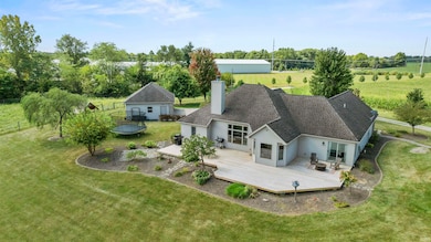 12824 U S 33, Churubusco, IN 46723 - photo 2