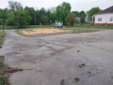 1504 S Main St, Columbia, TN 38401 - photo 7