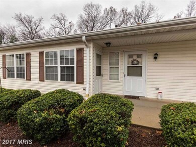 1800 Vincenza Dr unit A, Sykesville, MD 21784 - photo 2