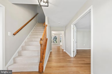 10413 Labrador Loop, Manassas, VA 20112 - photo 3