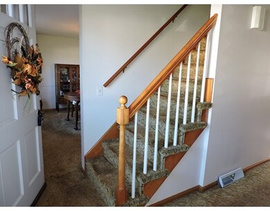 140 Clover Rd, Ludlow, MA 01056 - photo 3