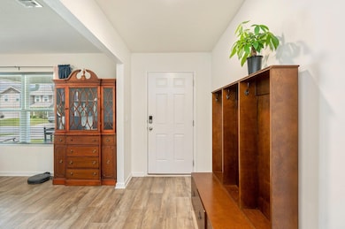 5-web-or-mls-939 Merganser Way-01