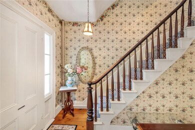106 Franklin St, Bristol, RI 02809 - photo 5
