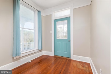 1475 Sandy Hook Rd, Strasburg, VA 22657 - photo 4